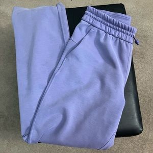 Lululemon Softstreme High Rise Straight-Leg Cropped Pants - Lilac Ether - Size 4